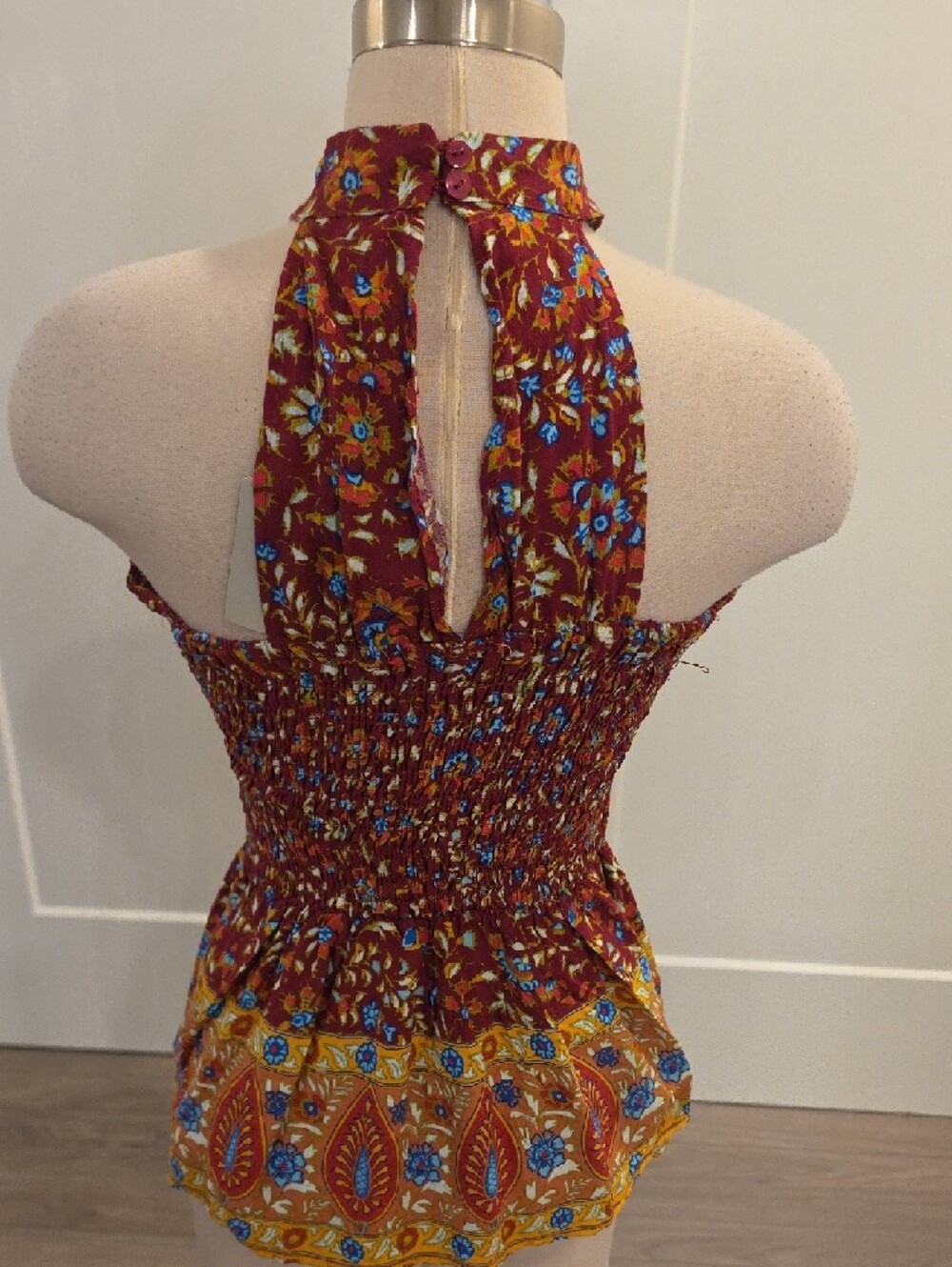 Haute Hippie boho Burgundy Floral Smocked Peplum Top size M new with tags - Picture 4 of 8